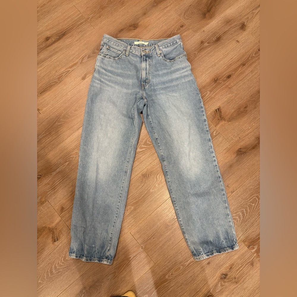 Levi’s Women’s 94 Baggy Jeans